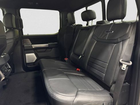 New 2026 Ford F250 Platinum w/ FX4 Off-Road Package image 13