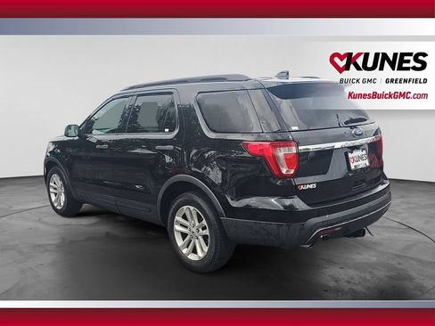Used 2017 Ford Explorer FWD image 8