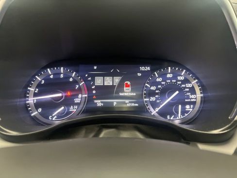 Used 2021 Toyota Highlander Platinum AWD/4WD image 28