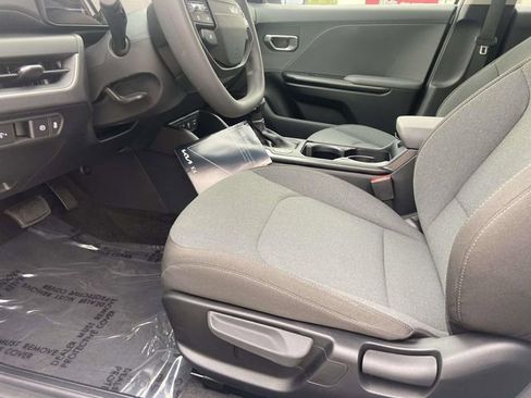 New 2026 Kia K4 FWD image 10
