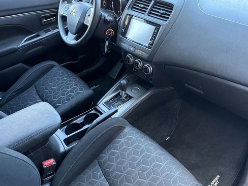 Used 2022 Mitsubishi Outlander Sport ES image 16