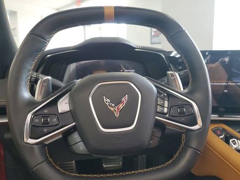 Used 2021 Chevrolet Corvette Stingray w/ Z51 Performance Package image 14