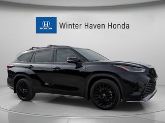 Used 2024 Toyota Highlander LE video 1