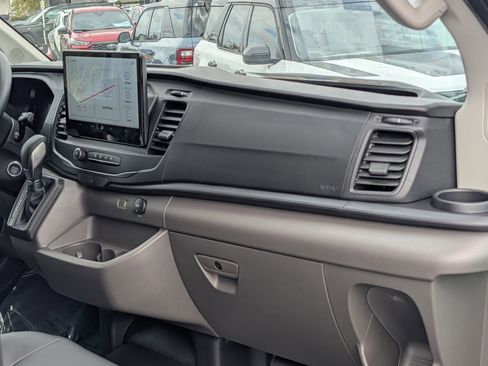 New 2026 Ford Transit 150 Low Roof RWD image 18