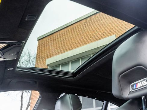 Used 2018 BMW M5 w/ Executive Package image 13