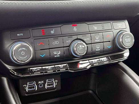 Used 2022 Dodge Durango GT AWD/4WD image 31