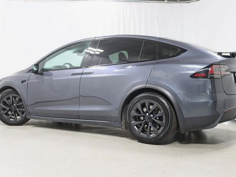 Used 2023 Tesla Model X AWD/4WD image 10