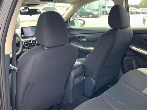 Used 2025 Nissan Sentra SV w/ All-Weather Package image 15