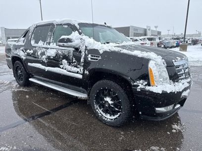 Used 2011 Cadillac Escalade EXT Luxury