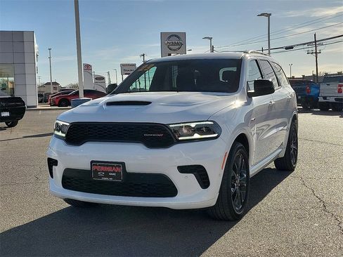 Used 2023 Dodge Durango R/T w/ Blacktop Package image 4