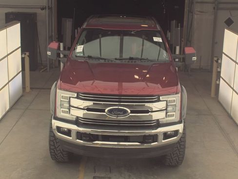 Used 2017 Ford F250 Lariat w/ Lariat Ultimate Package image 2