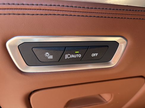 Certified 2024 BMW ALPINA XB7 AWD/4WD image 38