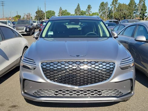 Used 2026 Genesis Electrified GV70 Prestige AWD/4WD image 2