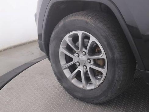 Used 2015 Jeep Grand Cherokee Limited AWD/4WD image 13