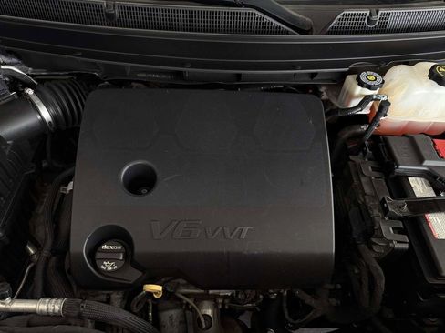 Used 2021 Buick Enclave Essence w/ LPO, Touring Package image 26