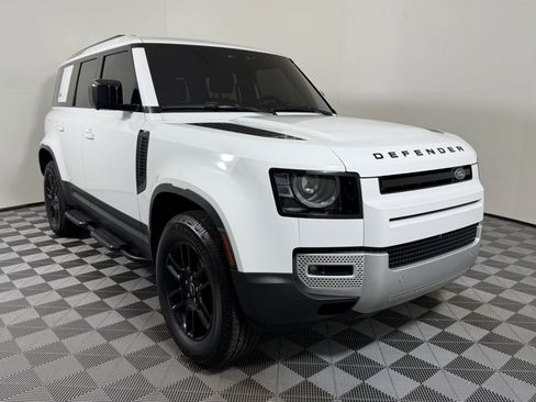 Used 2023 Land Rover Defender 110 S AWD/4WD image 7