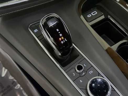 Used 2024 Cadillac Escalade Sport Platinum w/ LPO, ONYX Package AWD/4WD image 21