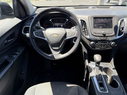 Used 2022 Chevrolet Equinox LT AWD/4WD image 9