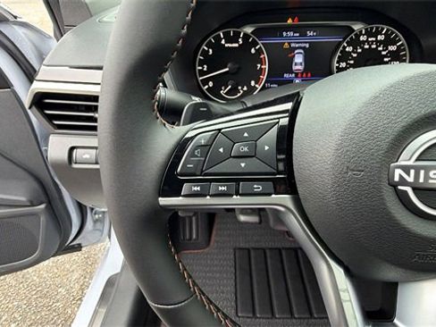 New 2025 Nissan Altima 2.5 SR w/ SR Premium Package image 27