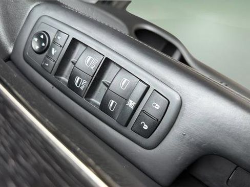 Used 2021 Jeep Grand Cherokee High Altitude image 35