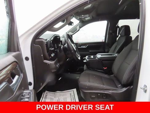 Used 2024 Chevrolet Silverado 1500 LT AWD/4WD image 20