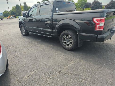 Used 2018 Ford F150 XL w/ Equipment Group 101A Mid AWD/4WD image 4
