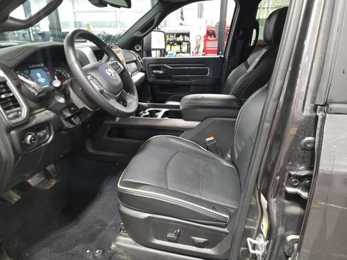 Used 2024 RAM 3500 Laramie w/ Sport Appearance Package AWD/4WD image 14