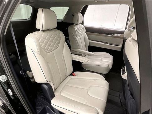 Used 2022 Hyundai Palisade Limited AWD/4WD image 19