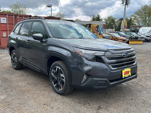 New 2026 Subaru Forester Touring AWD/4WD image 5