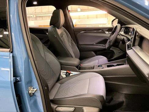 New 2026 Volkswagen Tiguan SE R-Line image 30