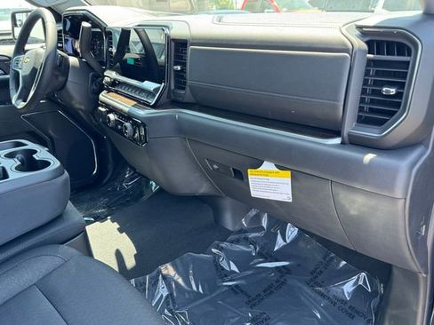 New 2026 Chevrolet Silverado 1500 LT w/ All Star Edition Plus RWD image 6