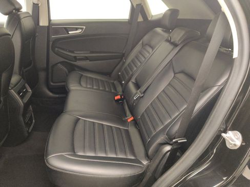 Used 2023 Ford Edge SEL image 18