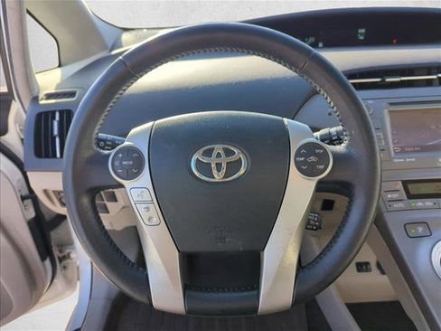 Used 2014 Toyota Prius Four FWD image 14