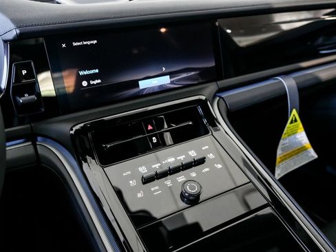 New 2026 Porsche Panamera 4 image 19