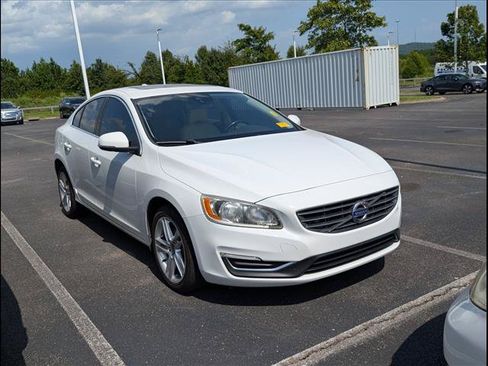 Used 2015 Volvo S60 T5 Platinum AWD/4WD image 2