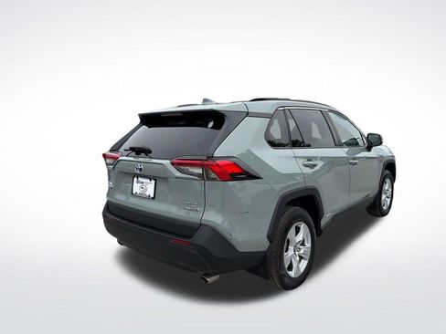 Used 2021 Toyota RAV4 XLE w/ Convenience Package AWD/4WD image 15