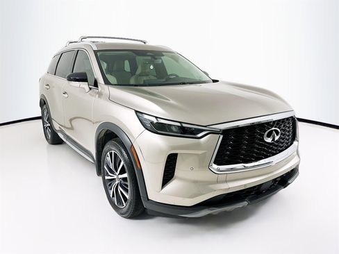 Used 2023 INFINITI QX60 Sensory w/ Cargo Package image 1