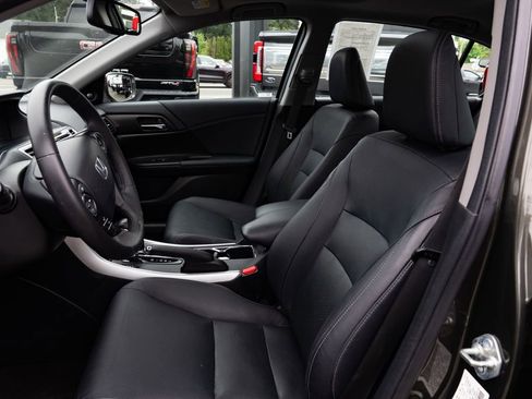 Used 2014 Honda Accord EX-L image 17