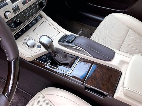 Used 2018 Lexus ES 350 image 16