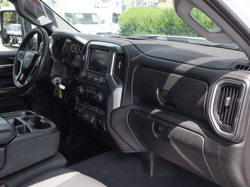 Used 2020 Chevrolet Silverado 3500 LT AWD/4WD image 38