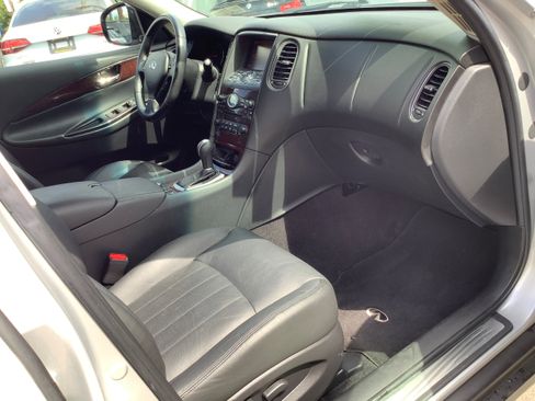Used 2010 INFINITI EX35 Journey image 15