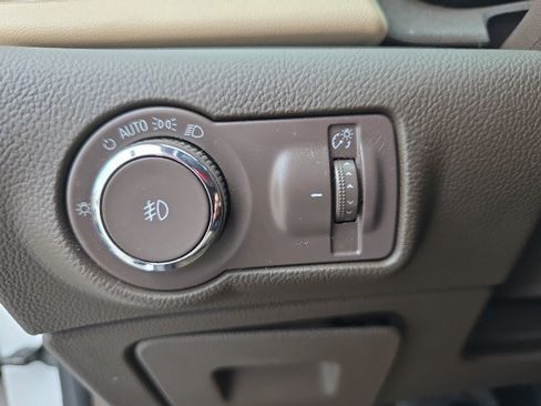 Used 2016 Buick Verano Convenience image 22