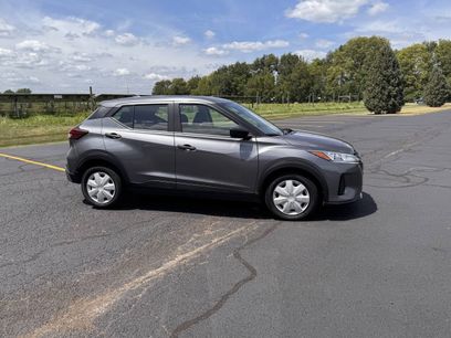 Used 2021 Nissan Kicks S