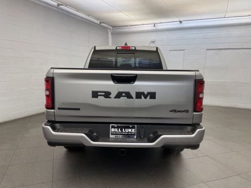 New 2025 RAM 1500 Big Horn image 4