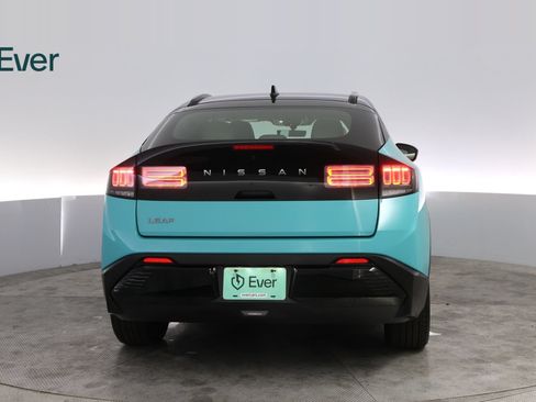 Used 2026 Nissan Leaf Platinum+ w/ Floor Mat Package (Platinum+) FWD image 15