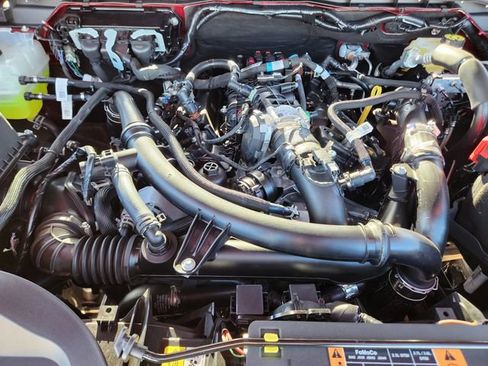 New 2025 Ford Ranger Lariat w/ FX4 Off-Road Package image 32