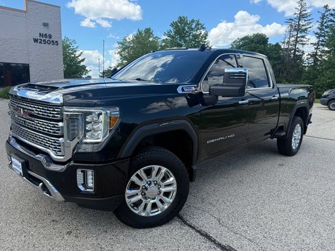 Used 2021 GMC Sierra 3500 Denali w/ Denali Ultimate Package AWD/4WD image 1