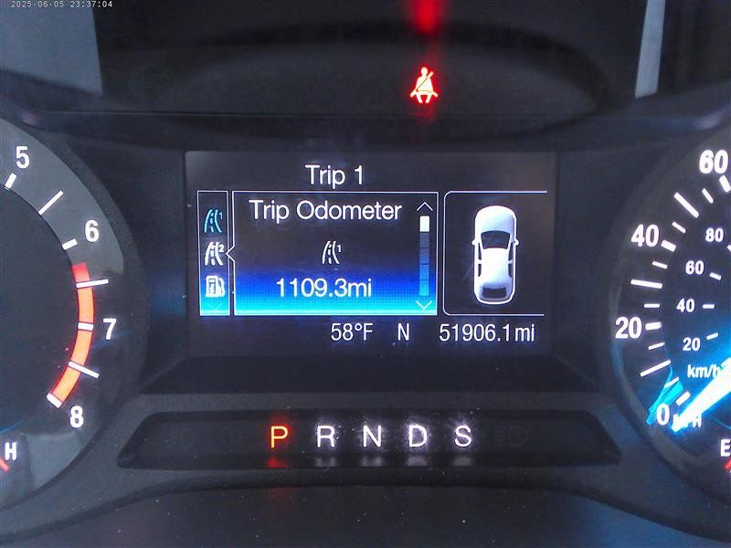Used 2013 Ford Fusion SE FWD image 12