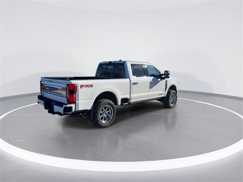 Certified 2024 Ford F250 Limited w/ FX4 Off-Road Package image 7