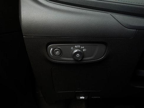 Used 2025 Buick Encore GX Preferred FWD image 20